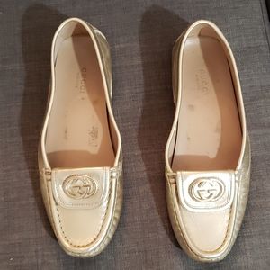 Authentic Gucci Gold Driving Moccasins sz. 35.5